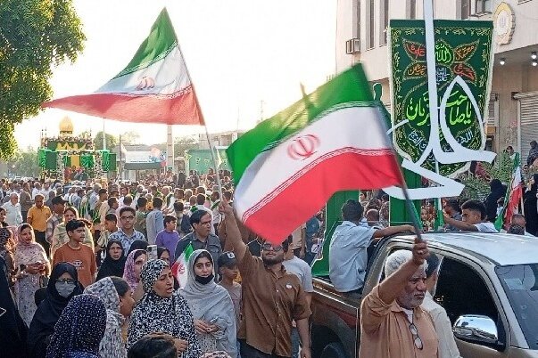 بزرگترین آیین مولودخوانی غدیر جنوب کشور در میناب برگزار شد