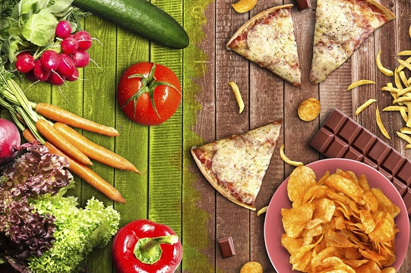 بیش از 200 بیماری ناشی از غذای ناسالم/ بار اقتصادی غذای ناسالم+ اینفوگرافیک