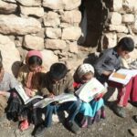 تلاش برای برچیده‌شدن ۷۰ مدرسه «سنگی» در لرستان