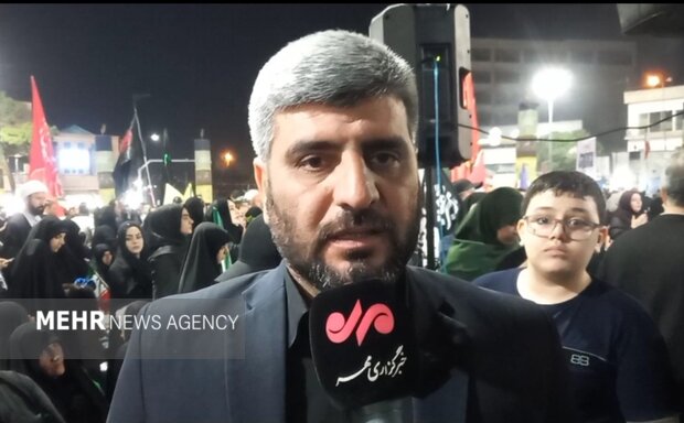 خزائی: ورامینی ها مانند کفن پوشان سال ۴۲ پای ولایت ایستاده اند