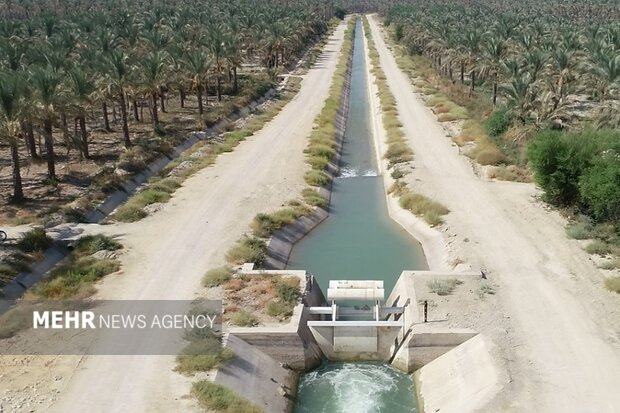 خطر در دل آب‌های آرام؛ شنا در کانال‌های آبیاری بازی با مرگ است