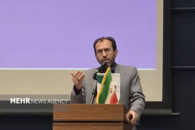 دهقانی: صیانت از محیط زیست وظیفه انسانی و قانونی است