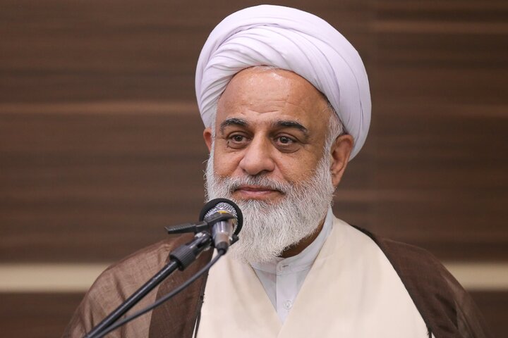 دوری از پیام غدیر ریشه بسیاری از مشکلات جهان اسلام است