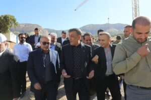 دولت با جدیت اتمام ساخت مرکز رادیوتراپی ایلام را دنبال می کند