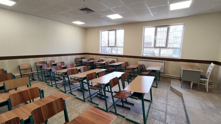 روایتهای ناگفته یک مدیر نمونه؛ از کلاس درس تا نجات زندگی یک دانشآموز روایتهای ناگفته یک مدیر نمونه؛ از کلاس درس تا نجات زندگی یک دانشآموز