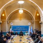 ریل توسعه یزد باید از صنعت‌محوری به اقتصاد خلاق و گردشگری تغییر کند