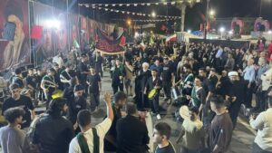 شور حسینی در اجتماع شبانه آستارایی ها