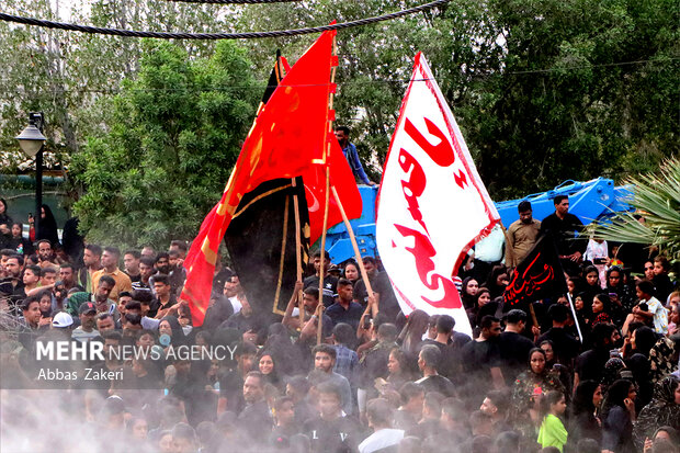 علمگردانی در میناب؛ آئینی کهن با قدمتی ۴۰۰ ساله علمگردانی در میناب؛ آئینی کهن با قدمتی ۴۰۰ ساله