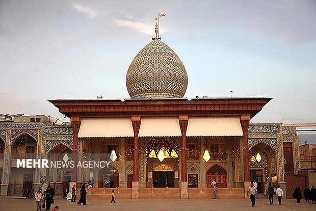 فارس؛ میراث‌دار نور فرزندان امام کاظم(ع) و پناهگاه دل‌های مشتاق