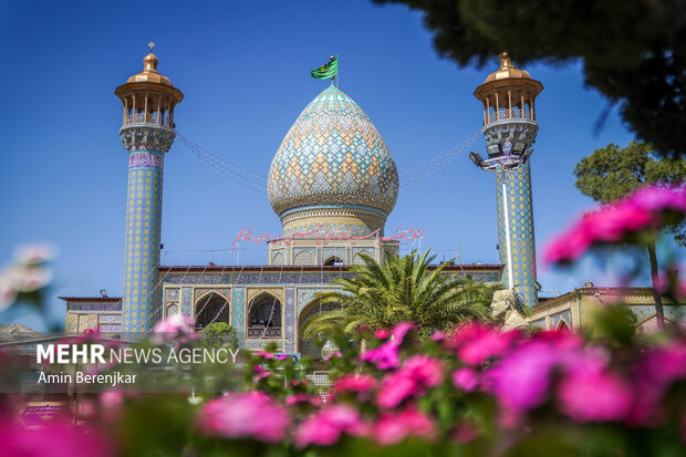 فارس؛ میراث‌دار نور فرزندان امام کاظم(ع) و پناهگاه دل‌های مشتاق