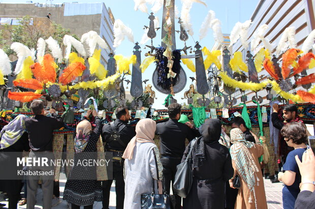 محرم در کردستان؛ برگزاری ویژهبرنامههای دهه اول عزاداری حسینی محرم در کردستان؛ برگزاری ویژهبرنامههای دهه اول عزاداری حسینی
