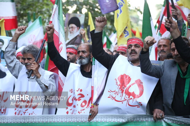 محمودی: با تدبیر، هوشمندی و وحدت ملی از همه چالش‌ها عبور می کنیم