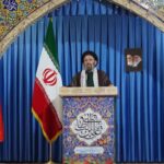 مردم پای انقلاب و نیروهای مسلح و مقتدرش هستند