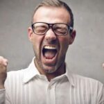 هیجان چیست؟ تعریف علمی، ساختار، انواع و اهمیت آن برای روان‌شناسان و درمانگران