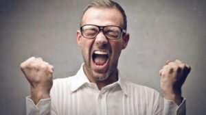 هیجان چیست؟ تعریف علمی، ساختار، انواع و اهمیت آن برای روان‌شناسان و درمانگران