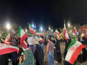 یکصدمین شب میدان داری مردم کرمان در میدان آزادی