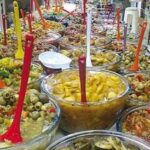 ۴ تن خیارشور و ترشی غیربهداشتی در اهواز کشف شد