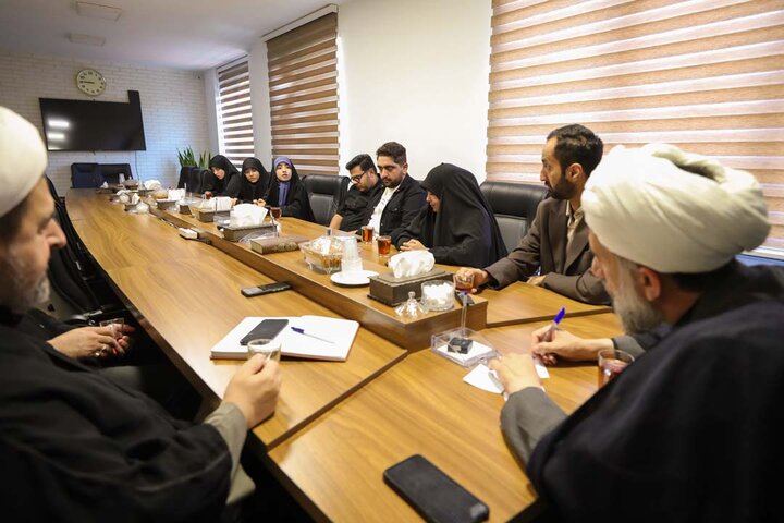 آیتالله مظفری: اصحاب رسانه پیامآور وحدت و همدلی باشند آیتالله مظفری: اصحاب رسانه پیامآور وحدت و همدلی باشند