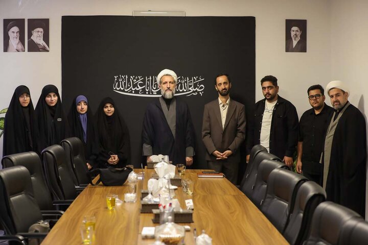 آیتالله مظفری: اصحاب رسانه پیامآور وحدت و همدلی باشند آیتالله مظفری: اصحاب رسانه پیامآور وحدت و همدلی باشند