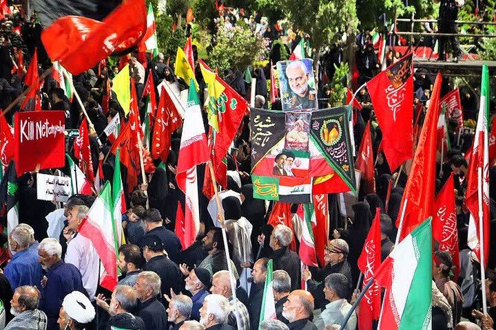 اجتماع زابلی‌ها در خونخواهی رهبر شهید