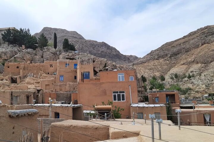 احیای بنای تاریخی در روستای جهانی قلعه‌بالا؛ زیرساخت گردشگری تقویت شد