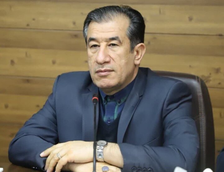 ادارات لرستان یک ساعت زودتر تعطیل می‌شوند