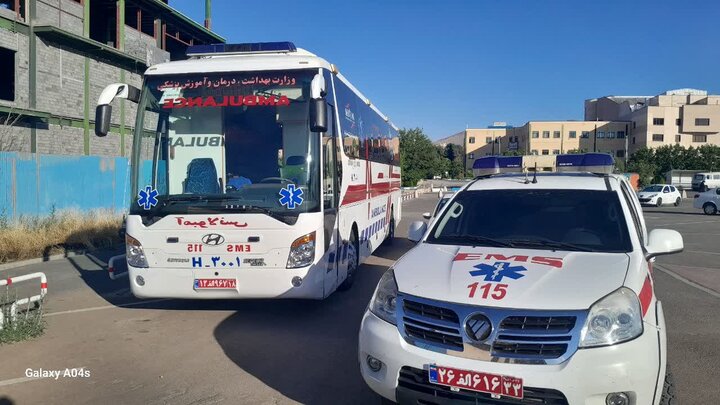 اعزام نخستین تیم‌های درمانی اورژانس همدان به مراسم تشییع رهبر شهید
