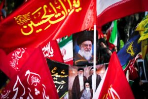 اقامه نماز استغاثه به ساحت امام زمان (عج) و اجتماع حماسی مردم خمین