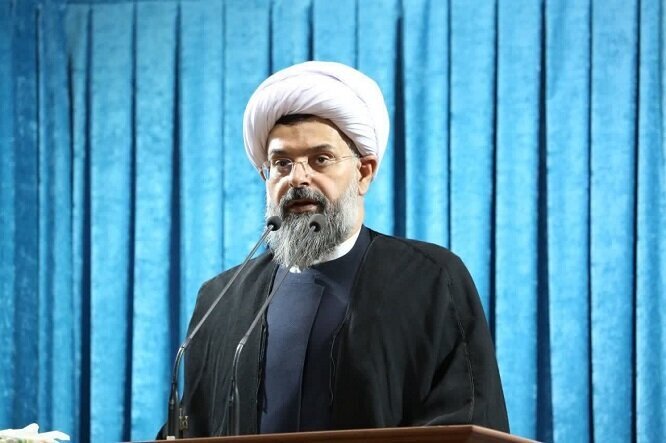امام جمعه دشتی: مقاومت تنها راه مقابله با زیاده‌خواهی دشمنان است
