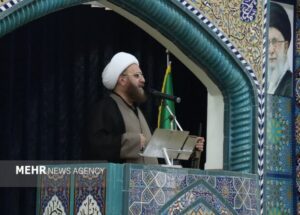 امام جمعه فومن: خون رهبر شهید نظام را بیمه کرد