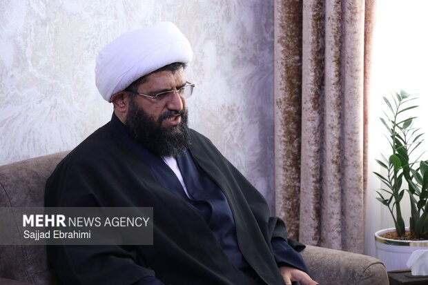 امام جمعه پاکدشت: نماز جمعه قلب تپنده جامعه اسلامی است