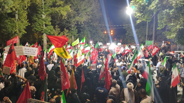 ایرانشهری‌ها همچنان سنگر خیابان را حفظ کرده‌اند