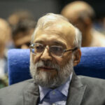 ایستادگی در برابر زیاده‌خواهی دشمن، راهبرد تغییرناپذیر ملت ایران است