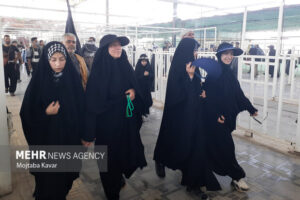 تردد بیش از ۱۷۳ هزار زائر از مرز مهران در شبانه روز گذشته