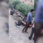 تصاویر دلخراشی از واژگونی مینی بوس در محور کاشمر-کوهسرخ