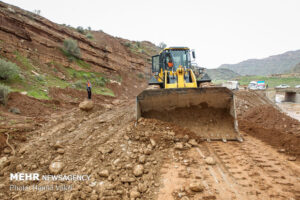 تلاش شبانه راهداران برای بازگشایی محور بندرترکمن–بندرگز