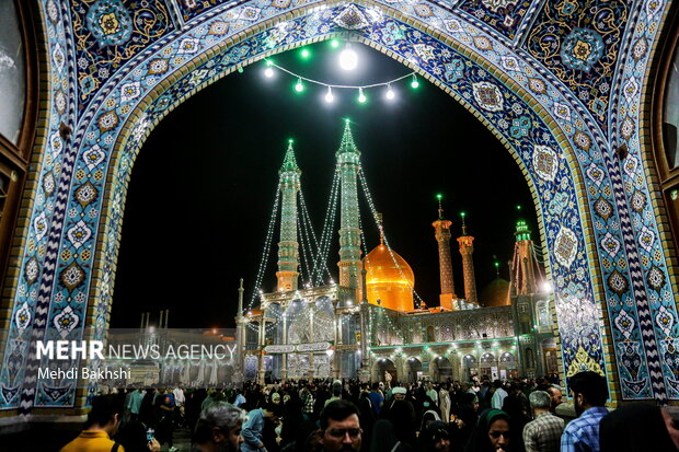 تمام ظرفیت حرم بانوی کرامت برای خدمت به زائران اربعین بسیج شده است