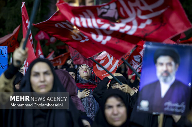 دانسفهان در یکصد و پنجاهمین شب؛ اجتماع شبانه با پیام وحدت