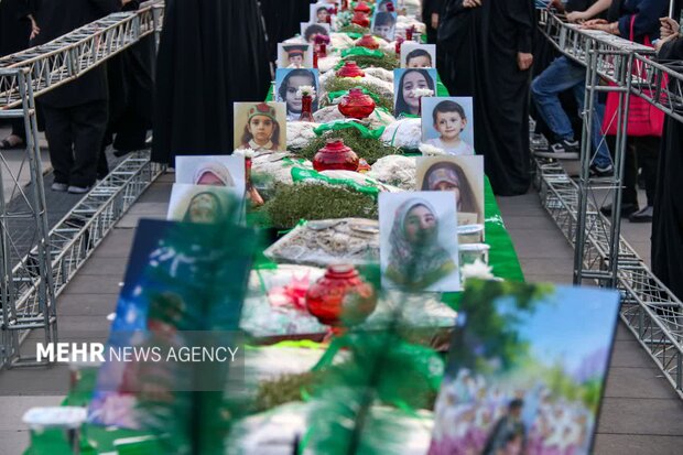 دیار میرزا در سوگ دردانه اباعبدالله (ع)؛ سفره های نذری برپا شد دیار میرزا در سوگ دردانه اباعبدالله (ع)؛ سفره های نذری برپا شد