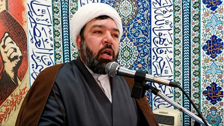 سبزی:ایران مقتدر در سایه‌همبستگی ملی و بصیرت نافذ از طوفان‌ها می‌گذرد