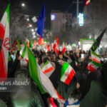 شعرخوانی محسن محمدی‌پناه در اجتماع شبانه مردم کرمانشاه