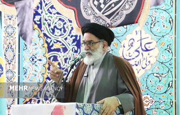محمودی: دشمن از اتحاد ملت ایران هراس دارد
