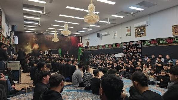 هنر باهم سوختن در آیین عزاداری «شنستکا» سیستانی ها هنر باهم سوختن در آیین عزاداری «شنستکا» سیستانی ها