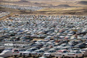 پارکینگ اربعین مهران با ظرفیت پارک ۵۰ هزار خودرو ساماندهی شد