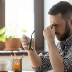 چرا مغز اشتباهات را توجیه می‌کند؟
