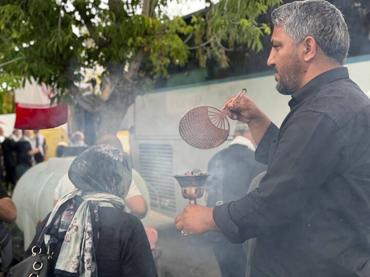 ۴۰۰ زائر ترکیه از آذربایجان غربی برای مراسم تشییع رهبر راهی تهران شدند