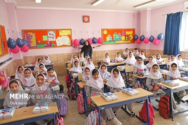 آموزش در سایه کمبود فضا؛ ناحیه یک خرم‌آباد چه تعداد مدرسه می‌خواهد؟