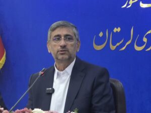 استاندار لرستان: نقد سازنده به اصلاح امور و تصمیم‌گیری بهتر کمک می‌کند