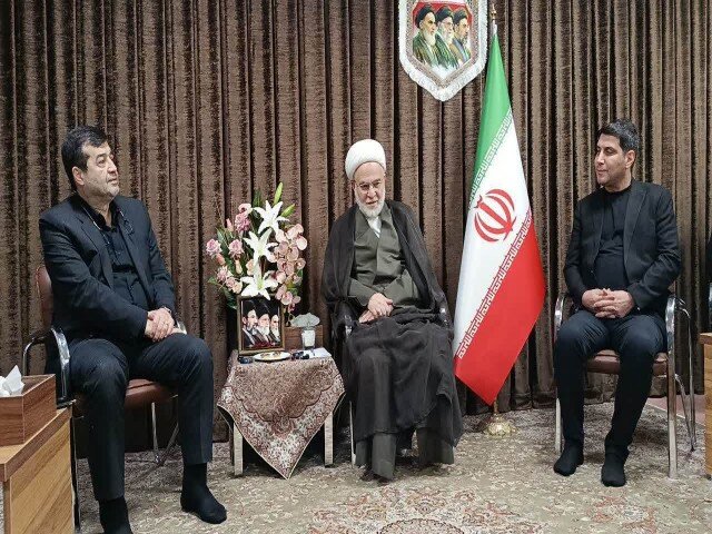 استاندار کردستان: وزیر ورزش در کردستان پای مطالبات جامعه ورزش می‌نشیند