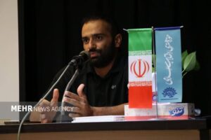 الهی‌راد: شاعر خراسان شمالی در کنگره شعر دفاع مقدس سوم شد